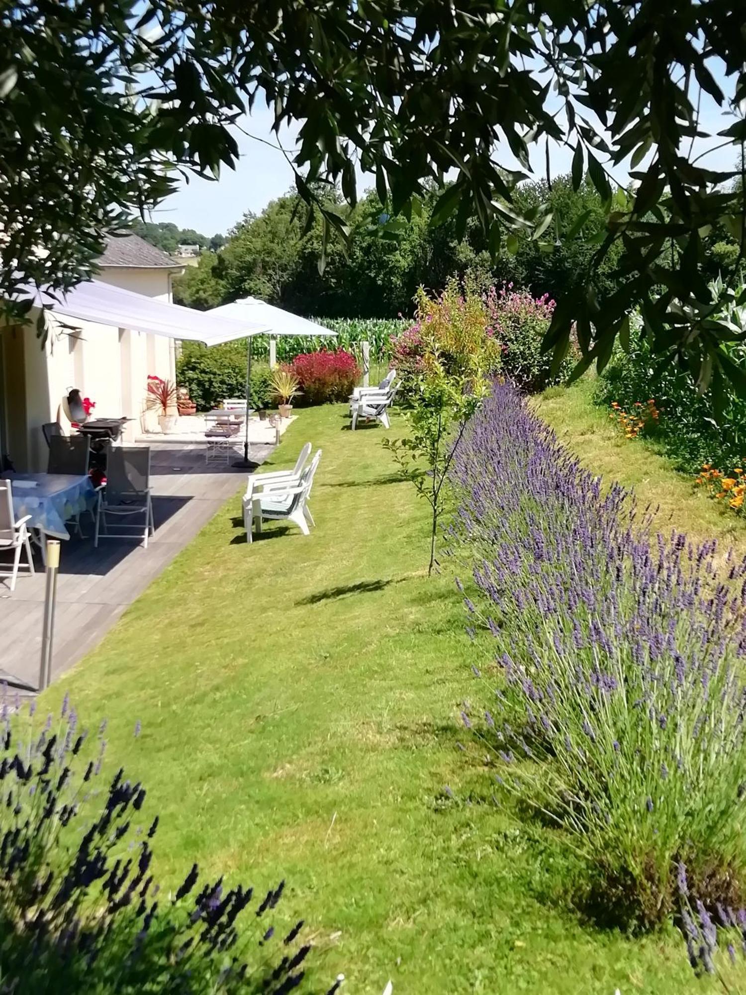 Kerlan Bed & Breakfast Béganne Exterior foto